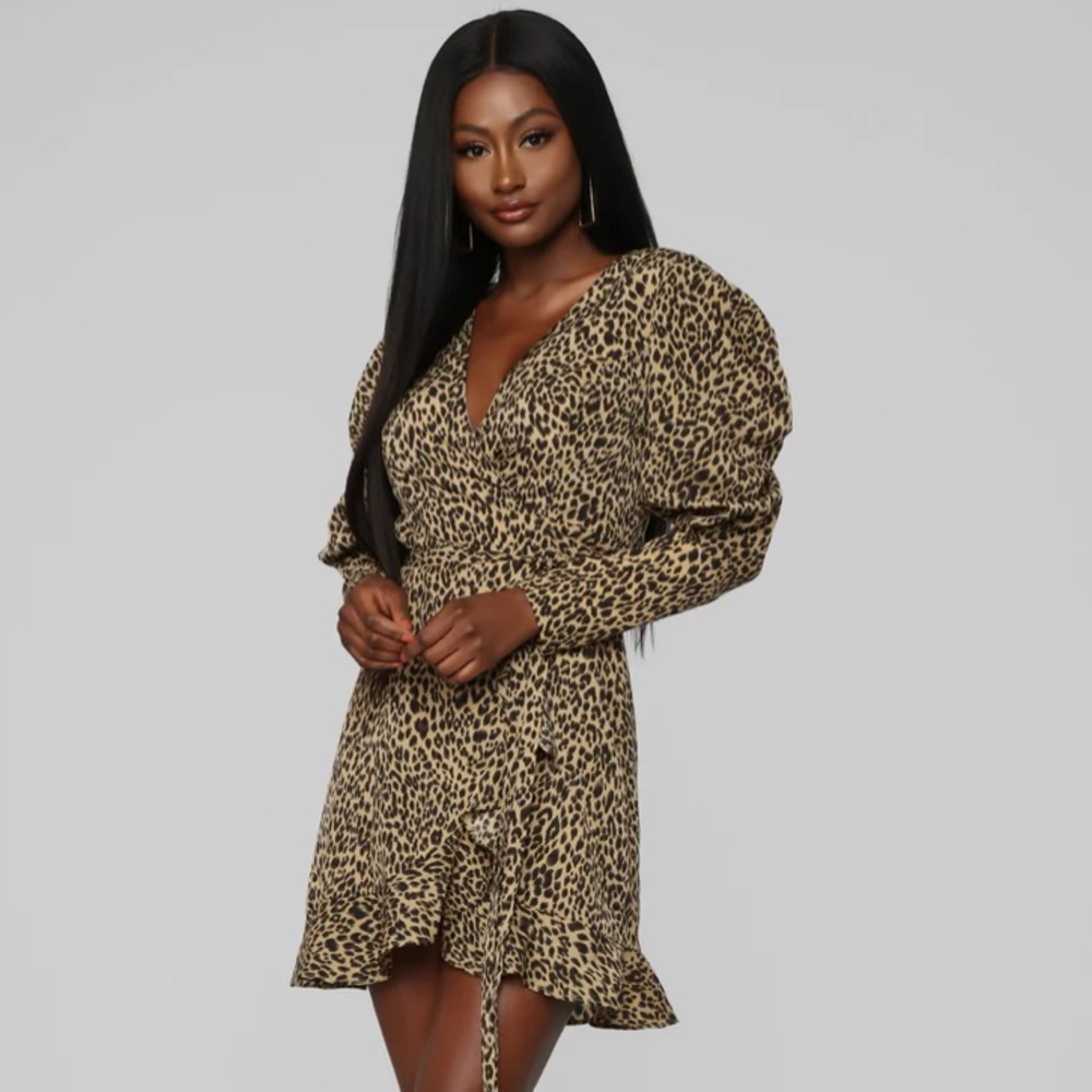 Fashion nova Leopard Wrap Dress